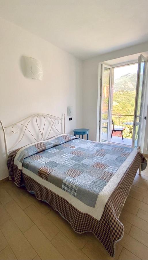 Sandra Villa Rooms Corniglia Exteriér fotografie